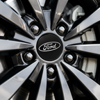 Ford-Style Wheel Centre Caps 54mm Set of 4 – Black Alloy Hub Caps Covers Replacement Fits Fiesta Focus KA